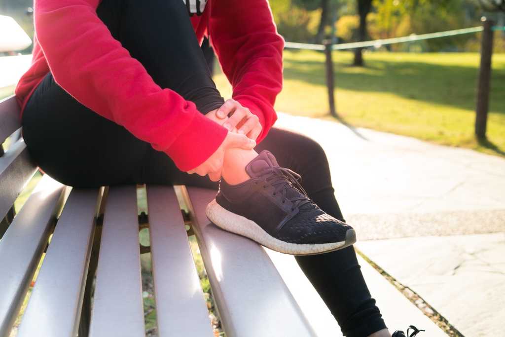 Distorsione caviglia slogatura FarmaMed